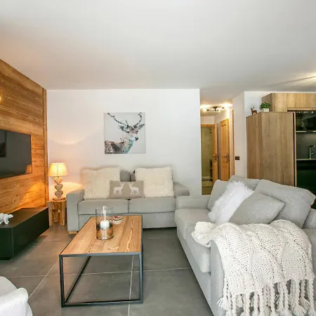 3 Pieces - 4/5 Pers - Terrasse Plein Sud - Parking & Garage - Proche Des Pistes - - Fr-1-437-74 Apartment